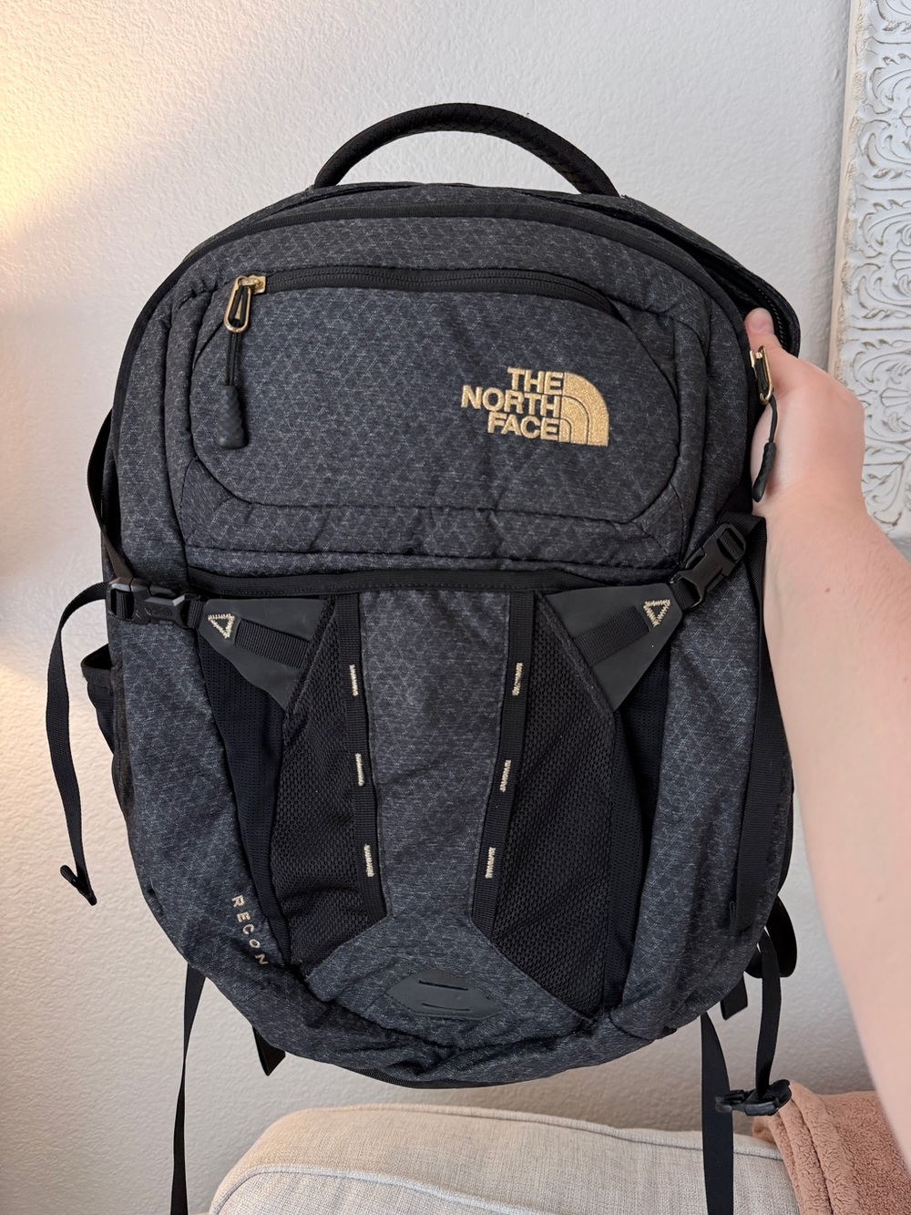 The North Face Recon High School College Backpack in Dark Heather Gray/Gold